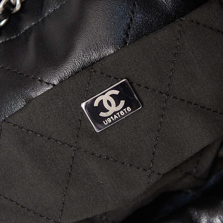 Ch**el 22 MINI HANDBAG