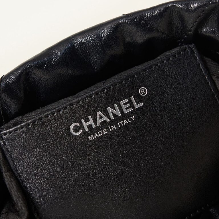 Ch**el 22 MINI HANDBAG
