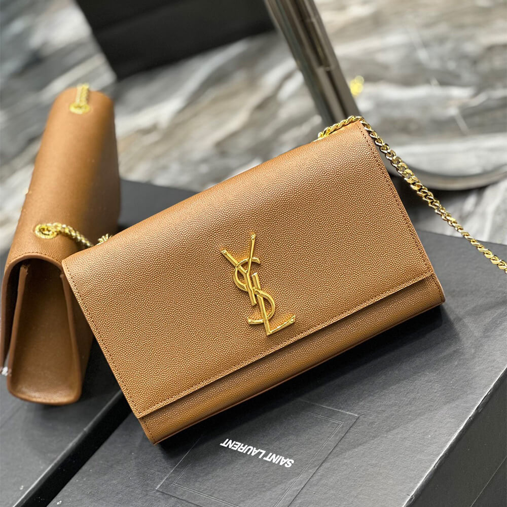 Y51 kate medium in grain de poudre embossed leather