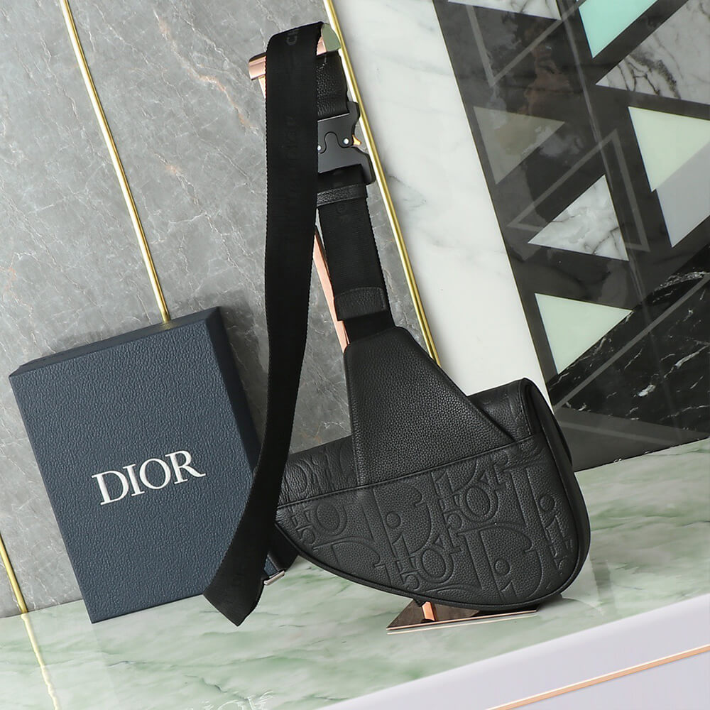 D10r Saddle Bag