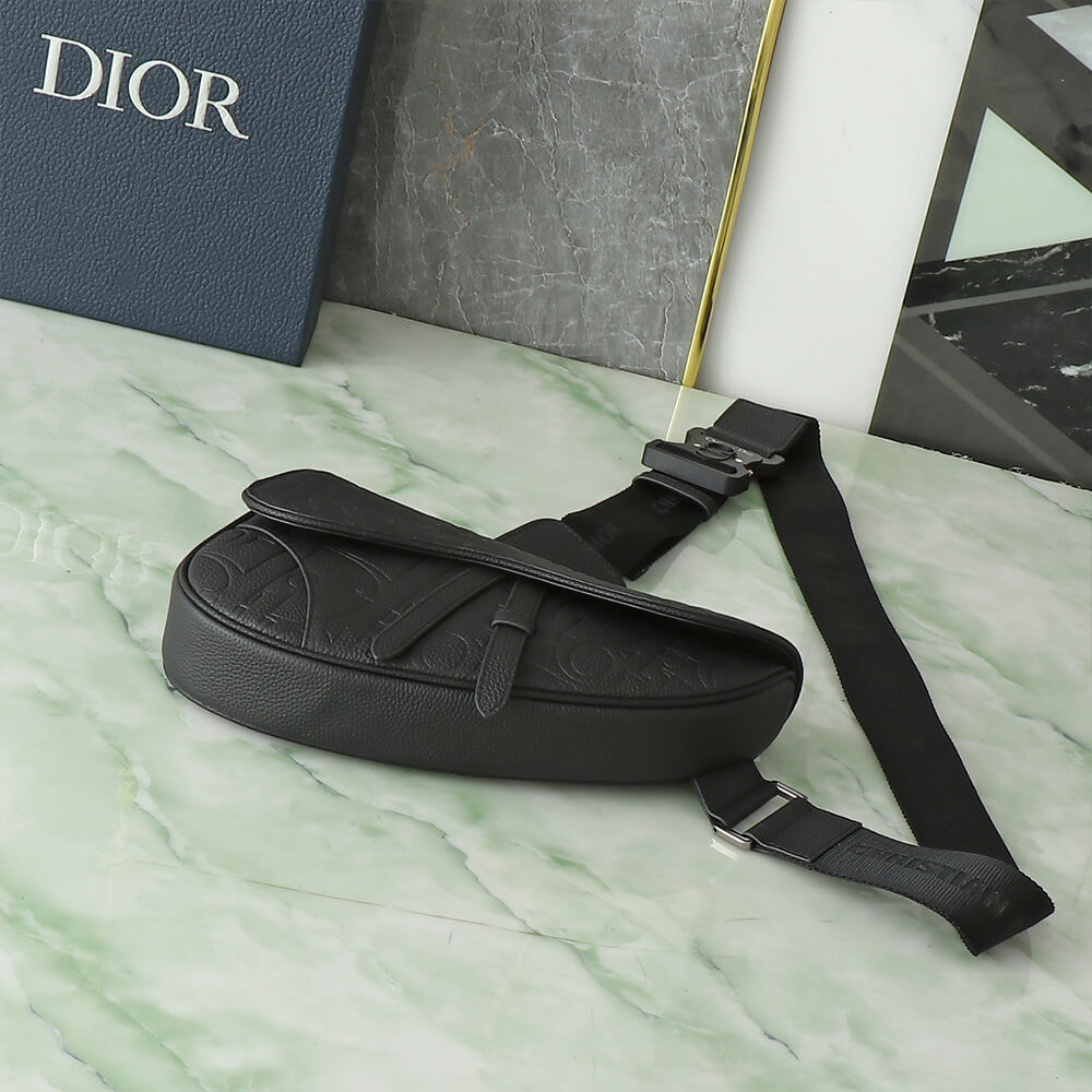 D10r Saddle Bag