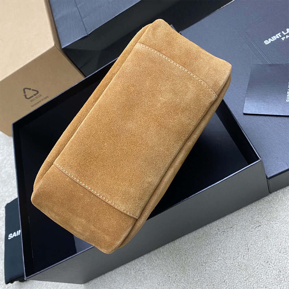 Y51 le 5 a 7 S*pple small suede