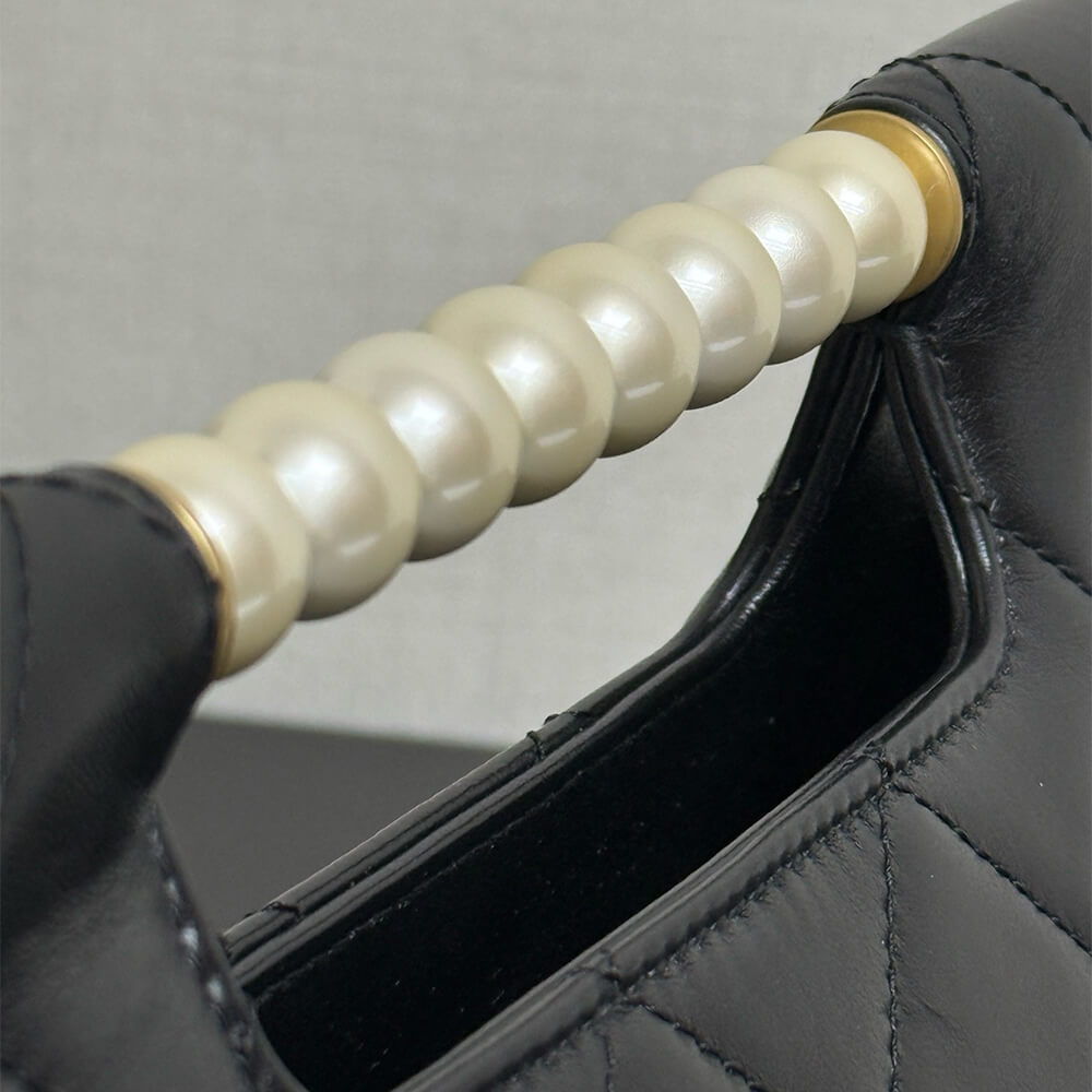 Ch**el Flap Bag With Top Handle(HIGH-END GRADE)