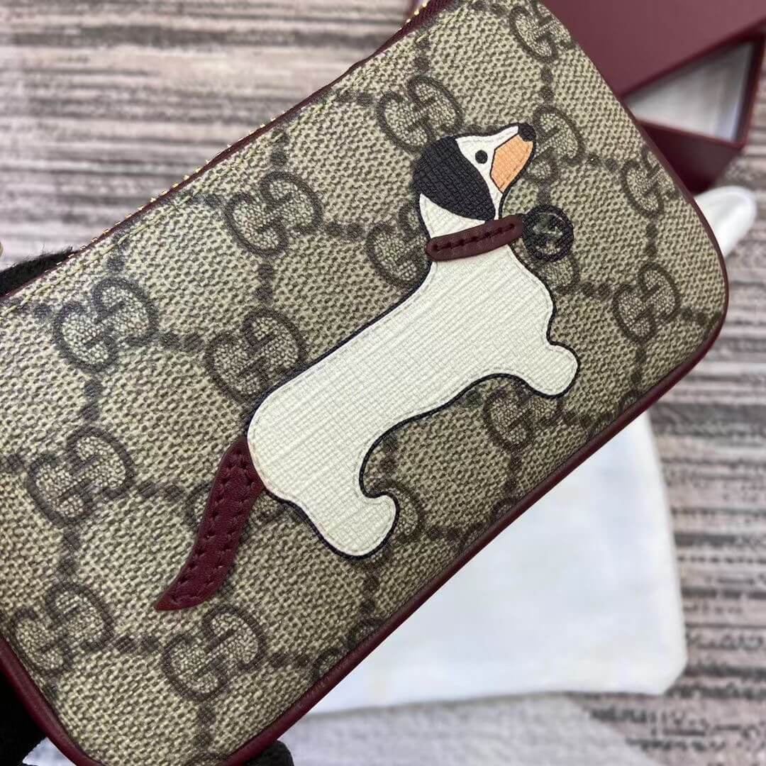 GG key case with dog detail