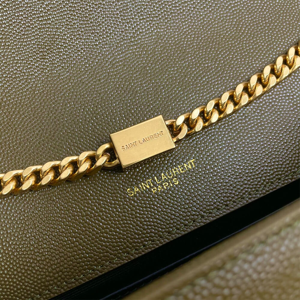 Y51 kate medium tassel in grain de poudre embossed leather