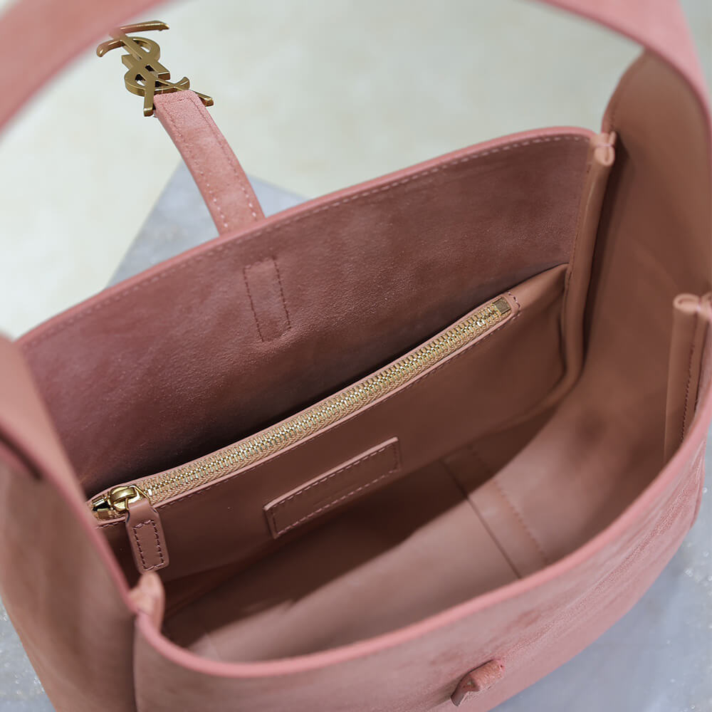 Y51 le 5 a 7 S*pple small suede