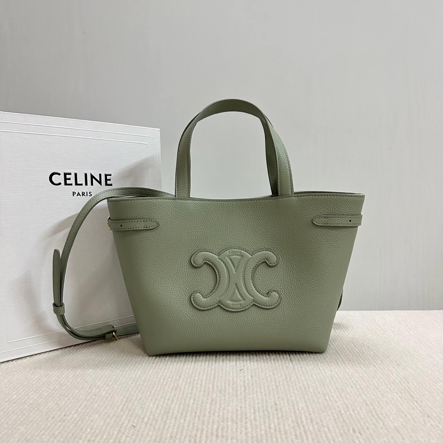 Ce1i*e MINI CABAS ANAIS CUIR TRIOMPHE in Grained calfskin