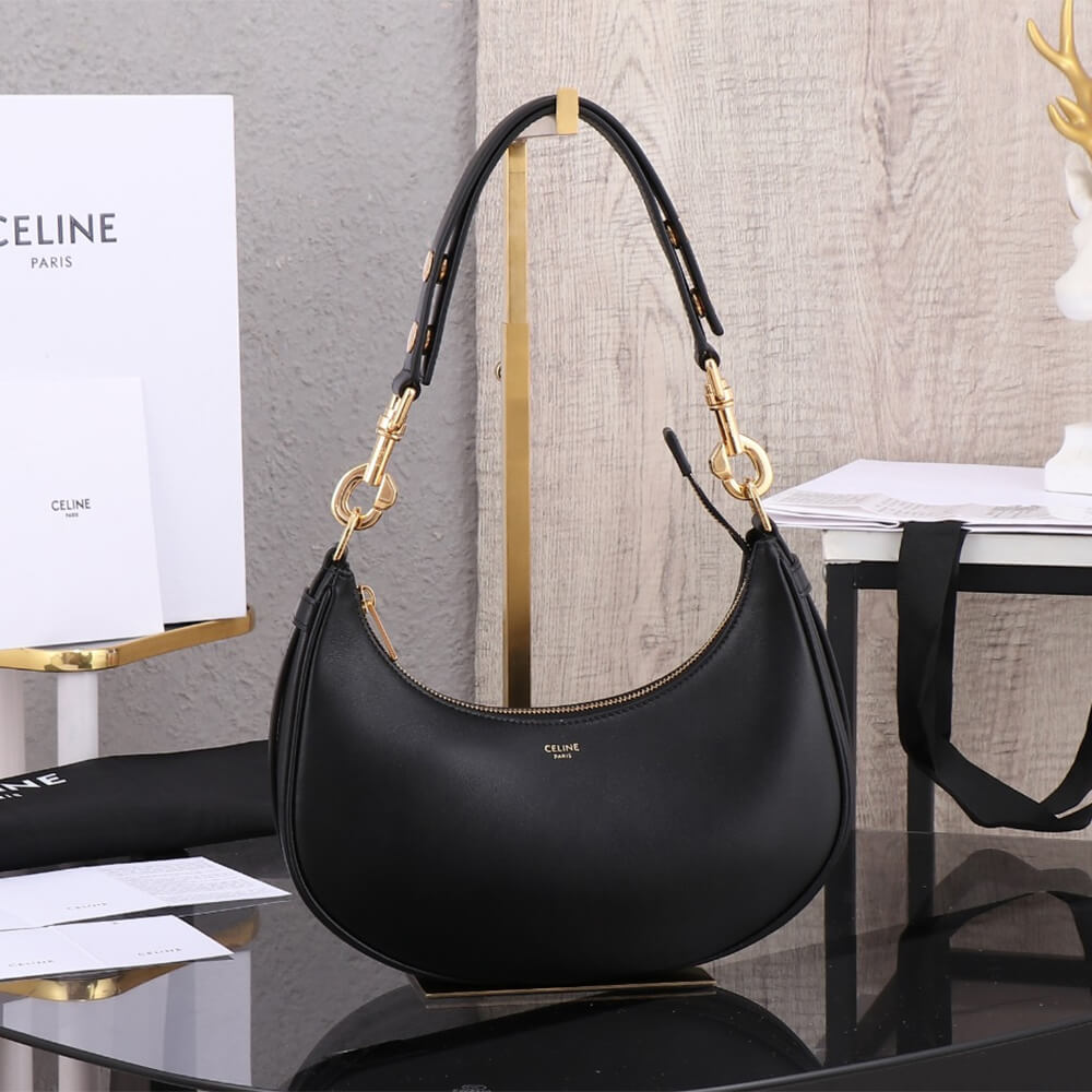 CAMILLE Medium Ava Shoulder Bag in Smooth Calfskin