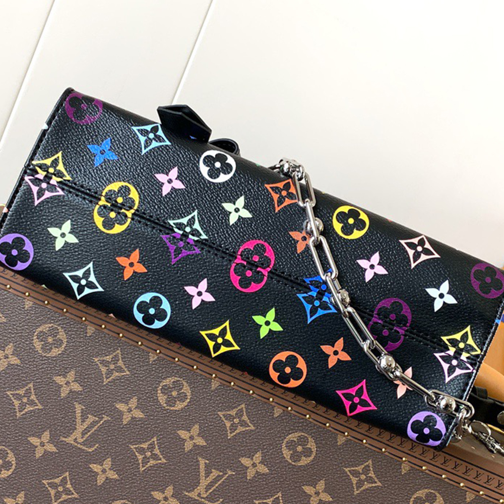 LV x TM OnTheGo East West Chain