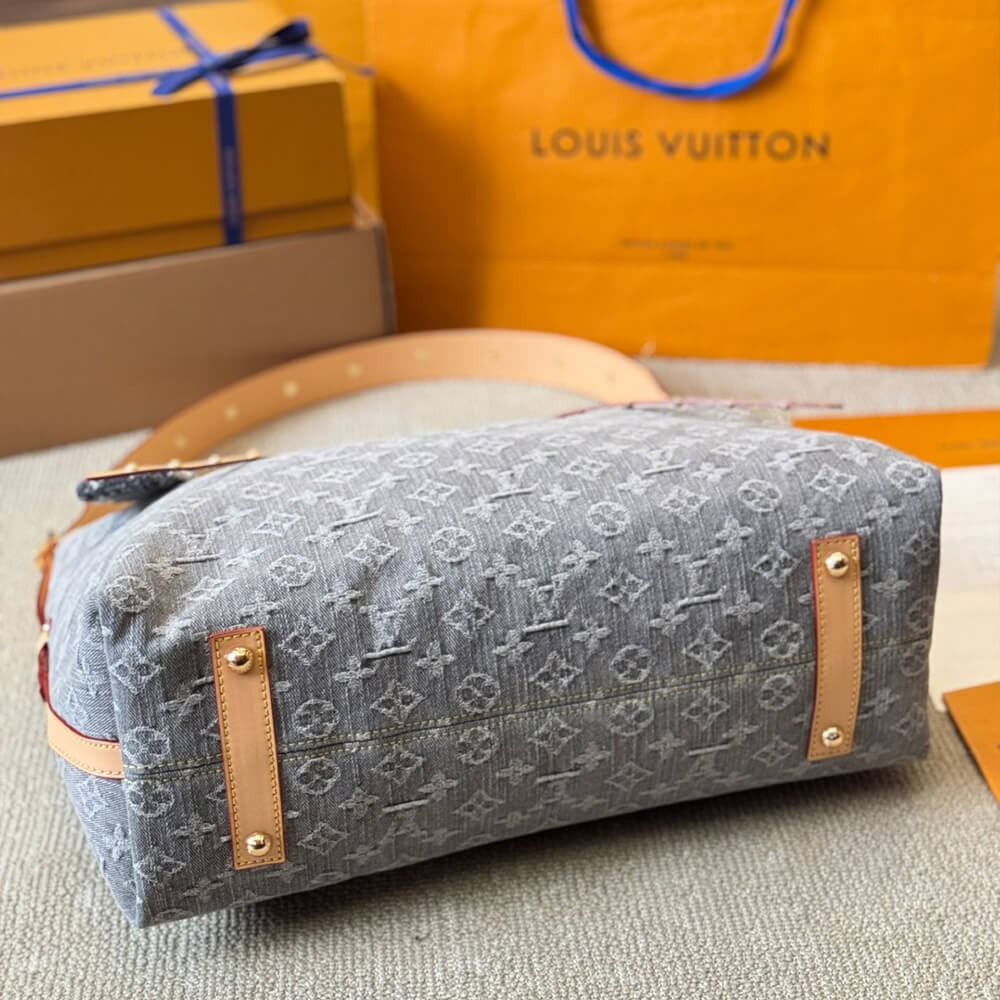 LV CarryAll MM