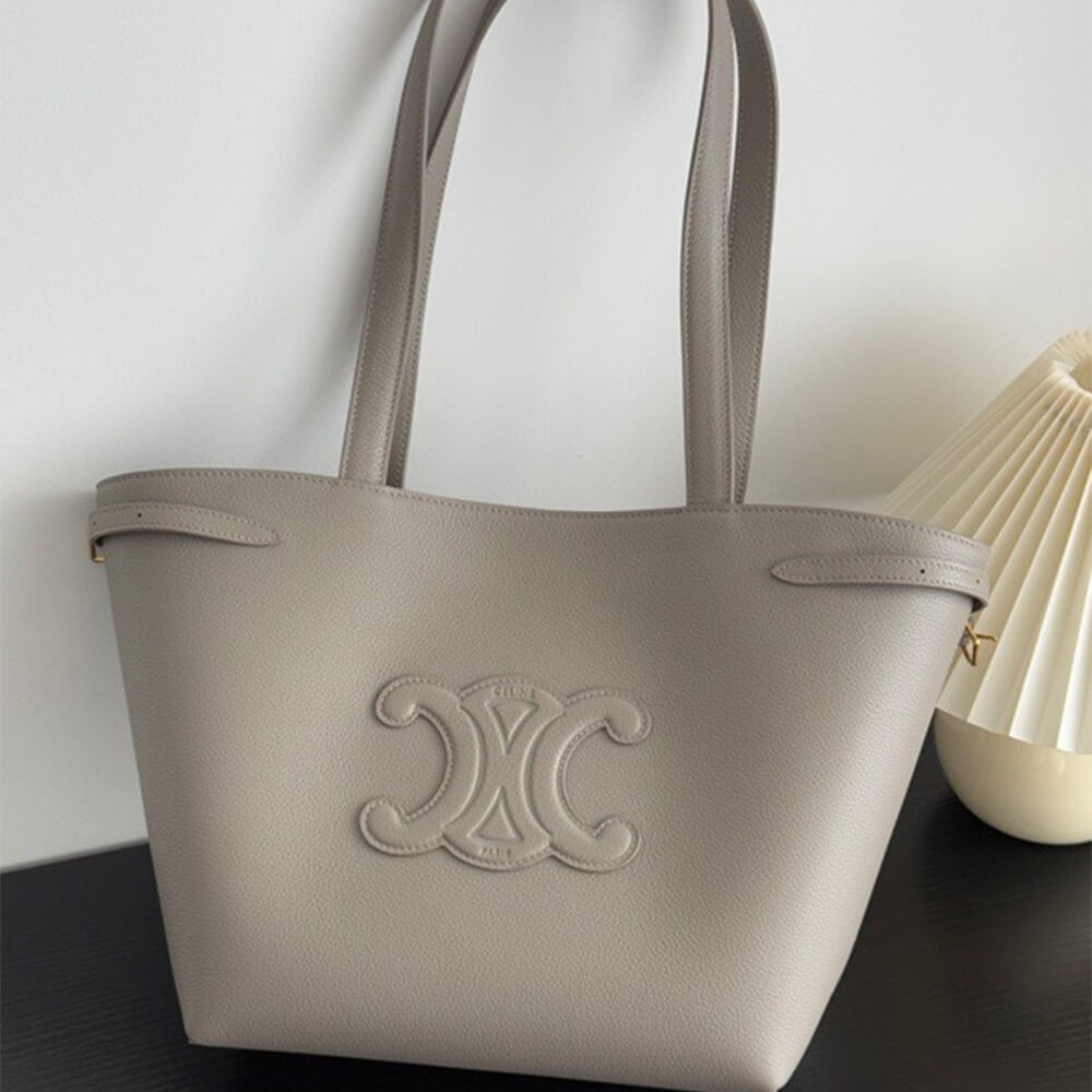 Ce1i*e SMALL CABAS ANAÏS CUIR TRIOMPHE in Grained calfskin
