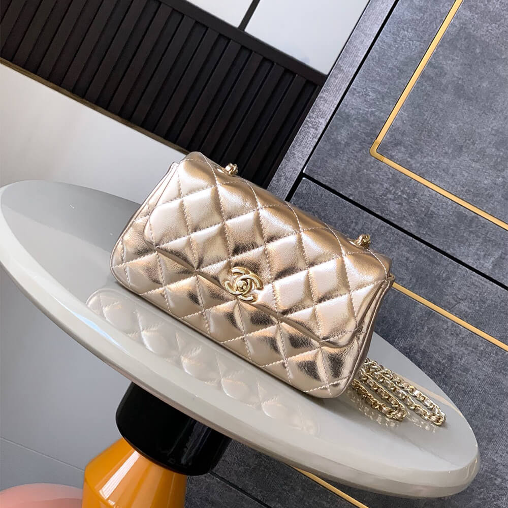 Ch**el FLAP PHONE HOLDER WITH CHAIN(HIGH-END GRADE)