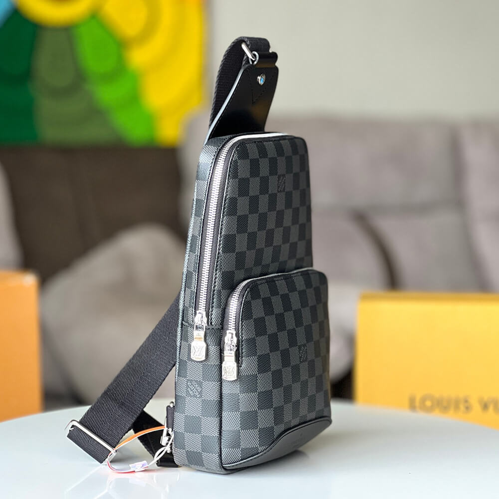 LV Avenue Slingbag NM