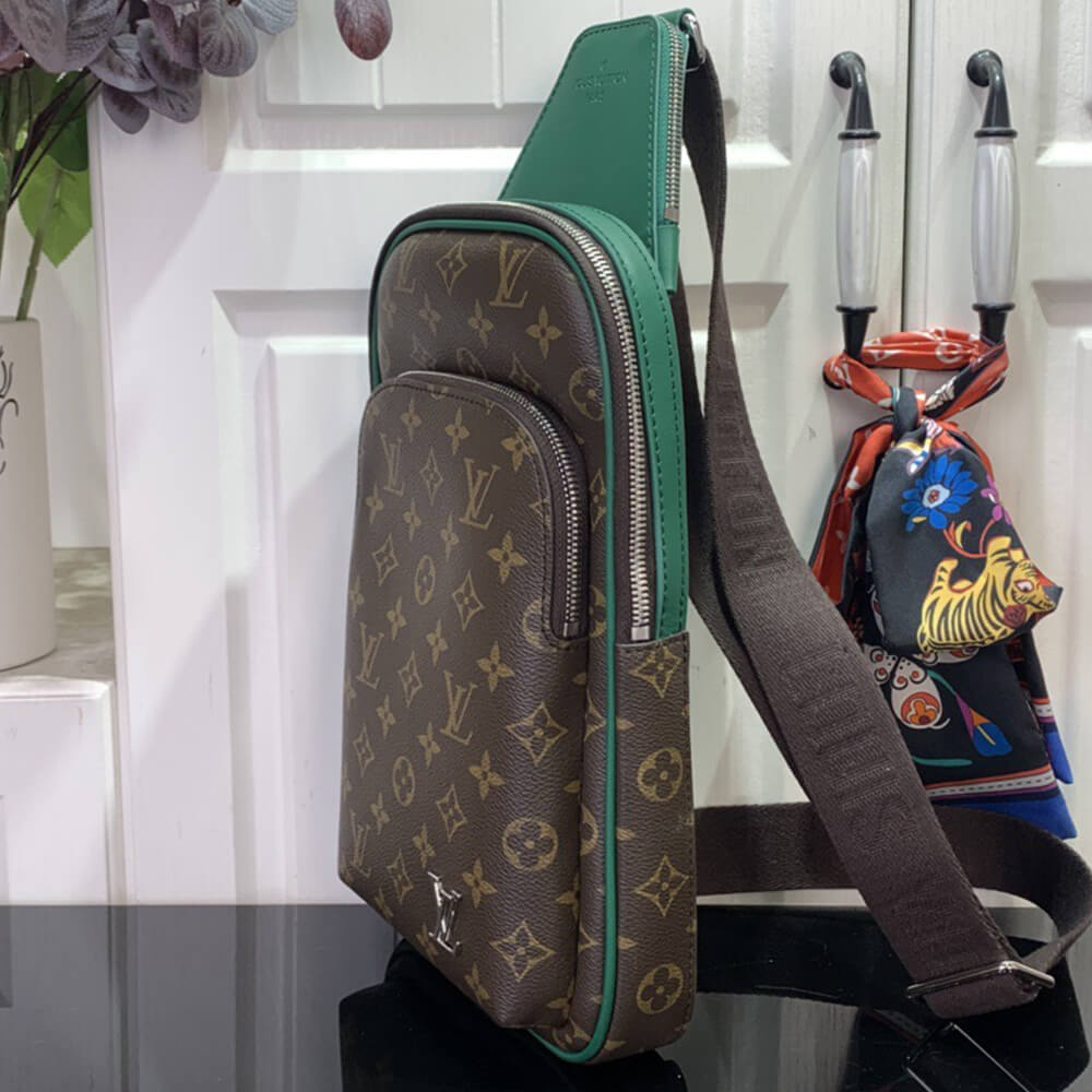 LV Avenue Slingbag NM
