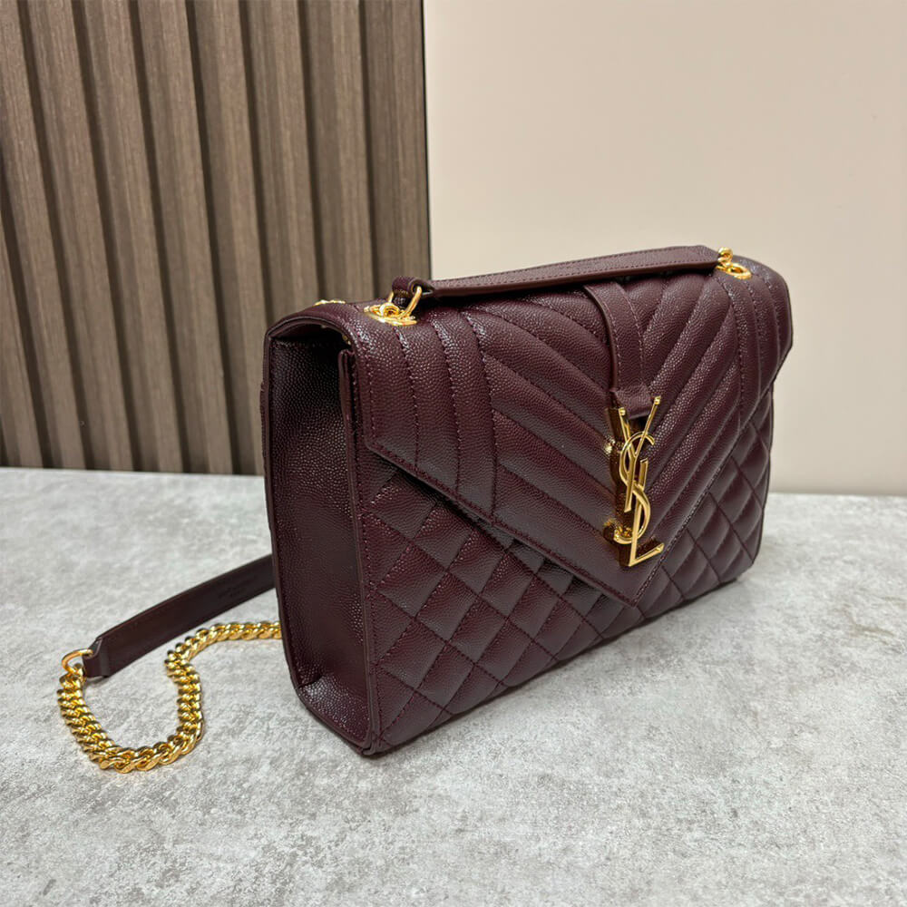 Y51 envelope medium in grained leather