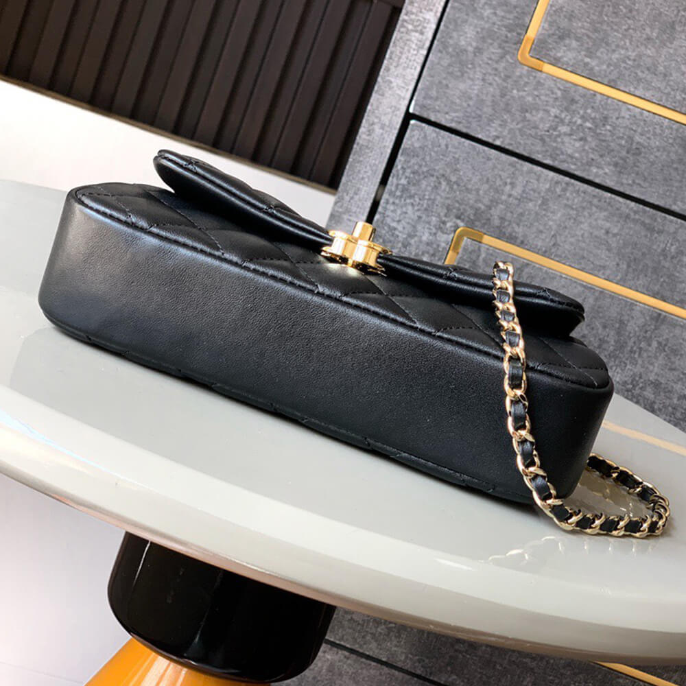 Ch**el FLAP PHONE HOLDER WITH CHAIN(HIGH-END GRADE)