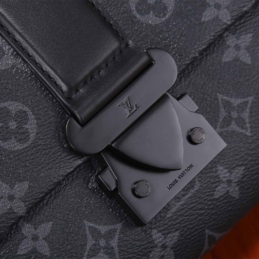 LV S-Cape Messenger