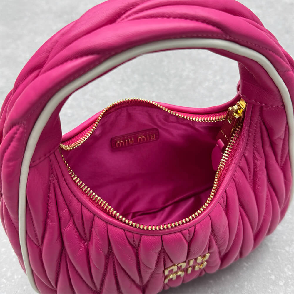 M1um1u Wander matelassé nappa leather bag(HIGH-END GRADE)