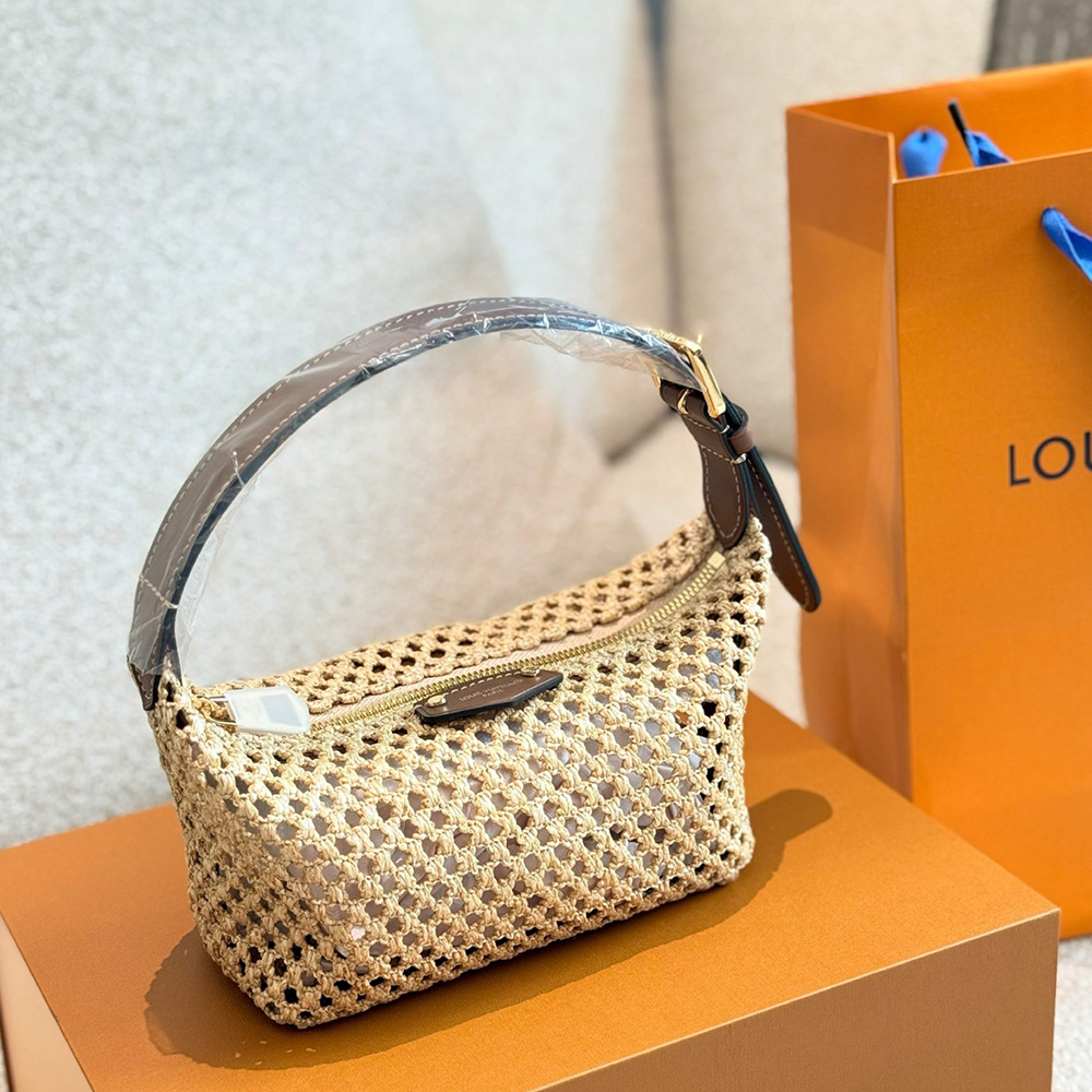 LV Hills Pochette Bag