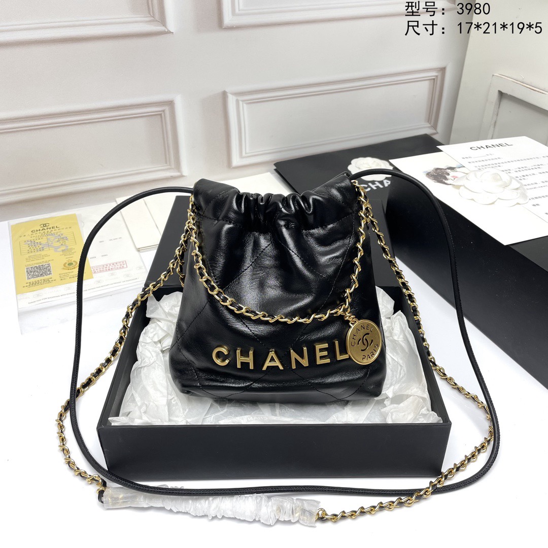 Ch**el 22 mini handbag