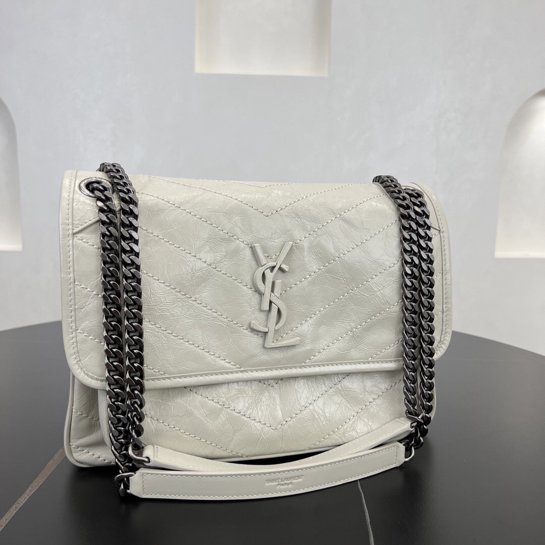 Y51 Sa1nt Lau*nt Medium(HIGH-END GRADE)