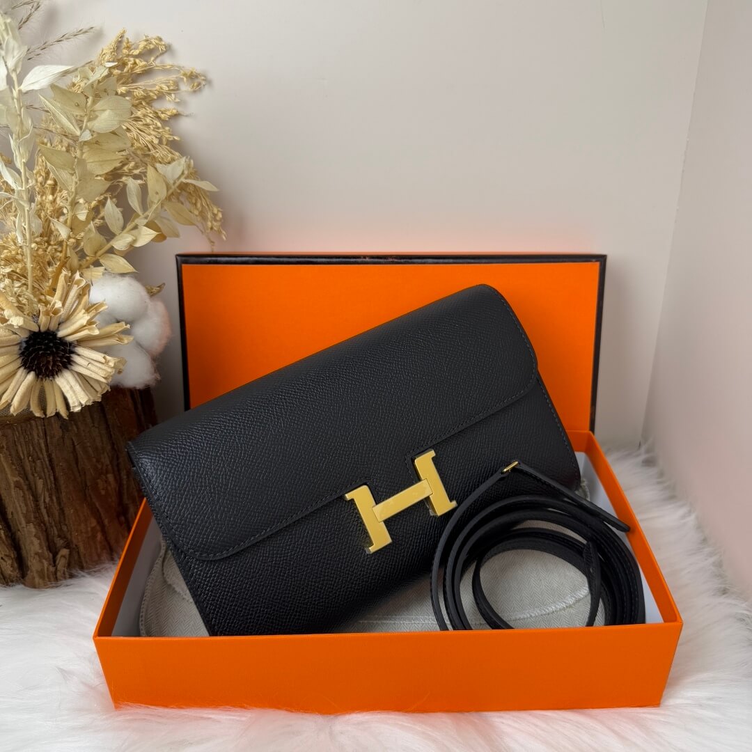 H**me5 Constance To Go Rock wallet