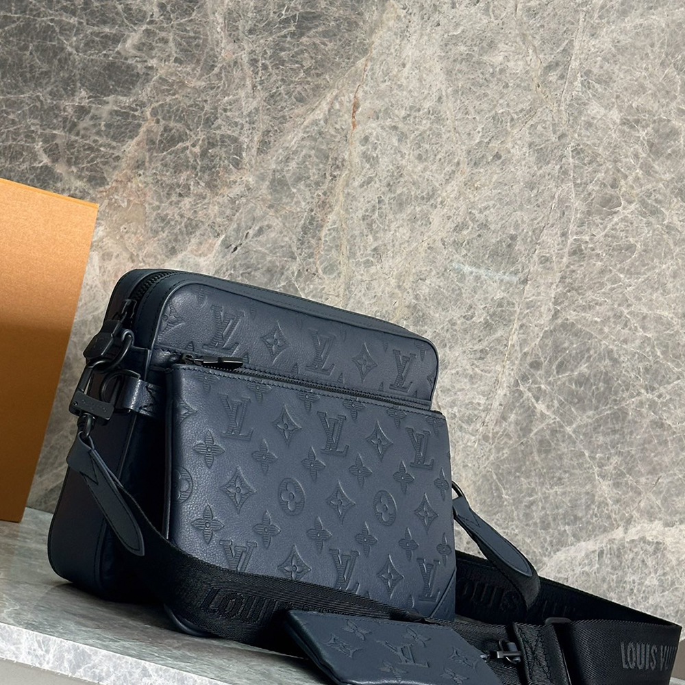 LV TRIO messenger bag(HIGH-END GRADE)