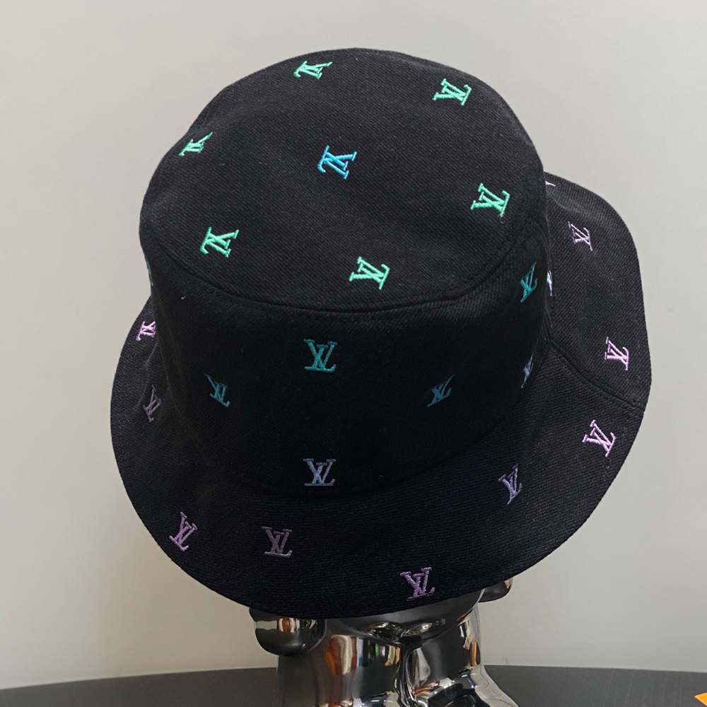lv blason shading De*1m reversible bucket hat