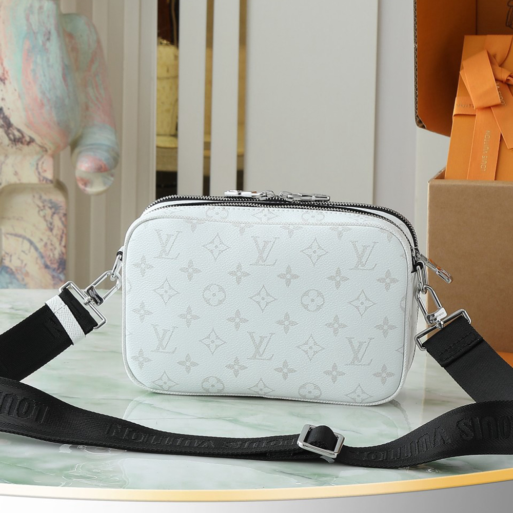 ALPHA MESSENGER BAG