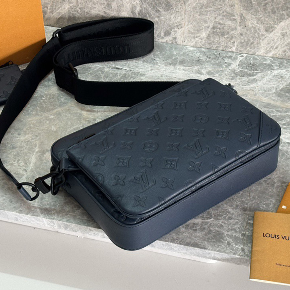 LV TRIO messenger bag(HIGH-END GRADE)