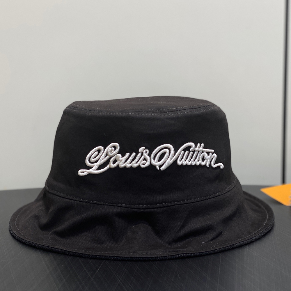 lv blason shading De*1m reversible bucket hat