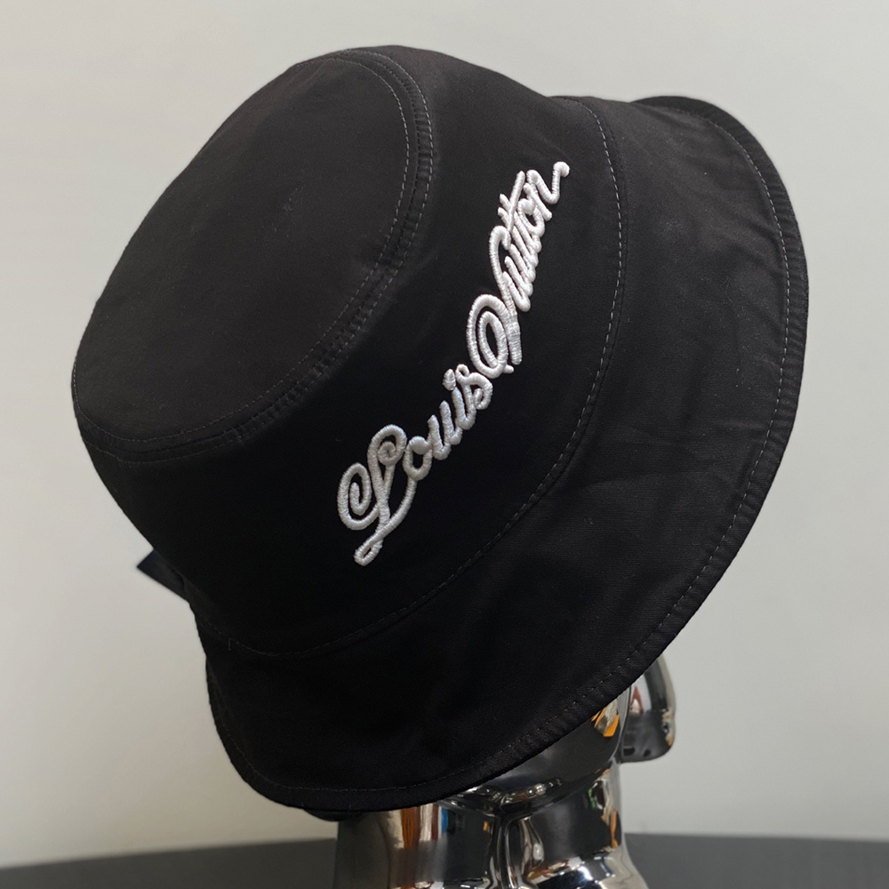 lv blason shading De*1m reversible bucket hat