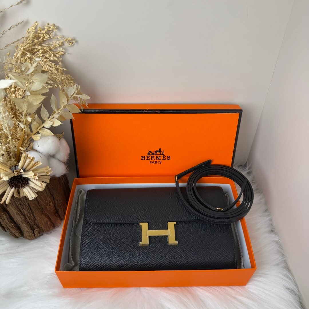 H**me5 Constance To Go Rock wallet
