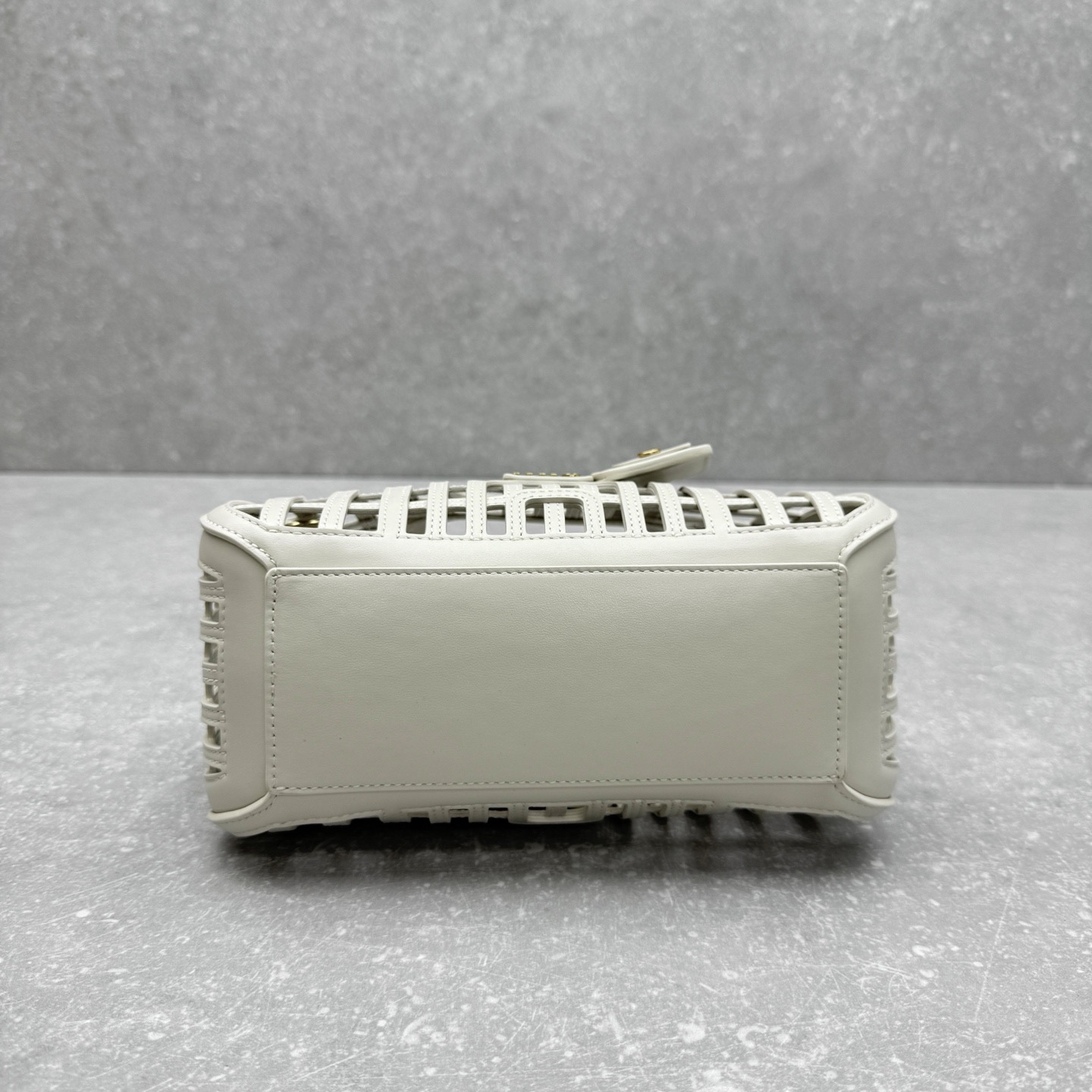 M1um1u Leather baskets(HIGH-END GRADE)