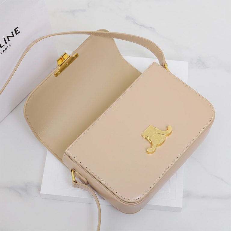 Ce1i*e CLASSIQUE TRIOMPHE BAG in shiny calfskin(HIGH-END GRADE)