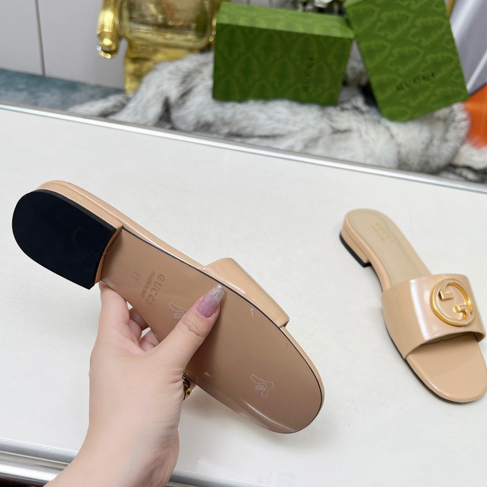 Gvc*1 Women’s flat sandals