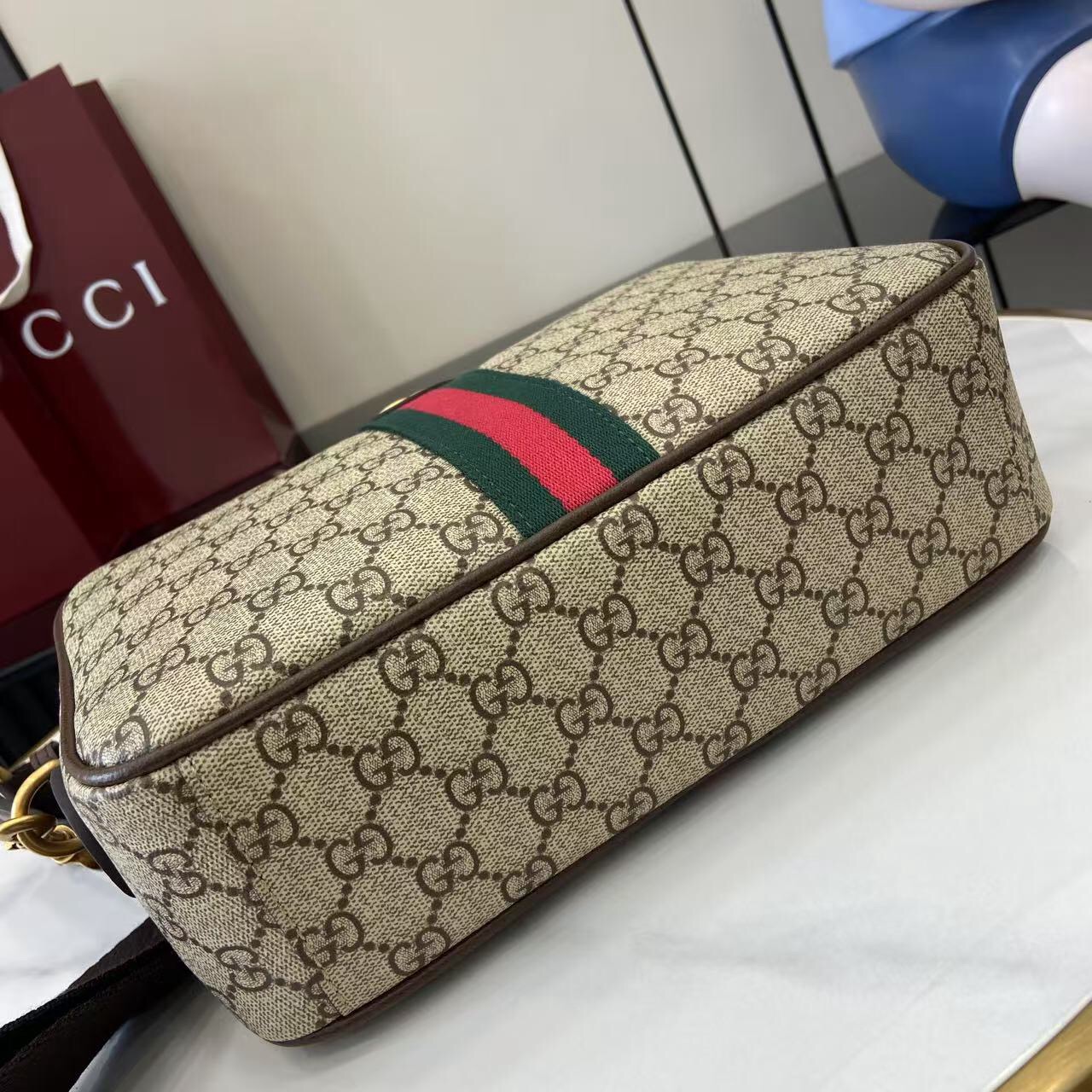 Gvc*1 Ophidia medium crossbody bag