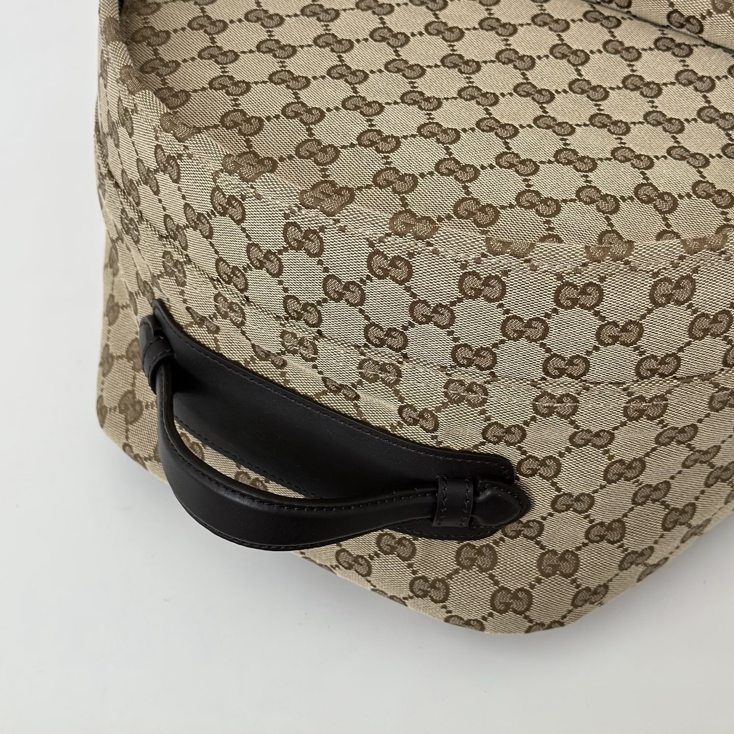 Gvc*1 GG canvas medium backpack