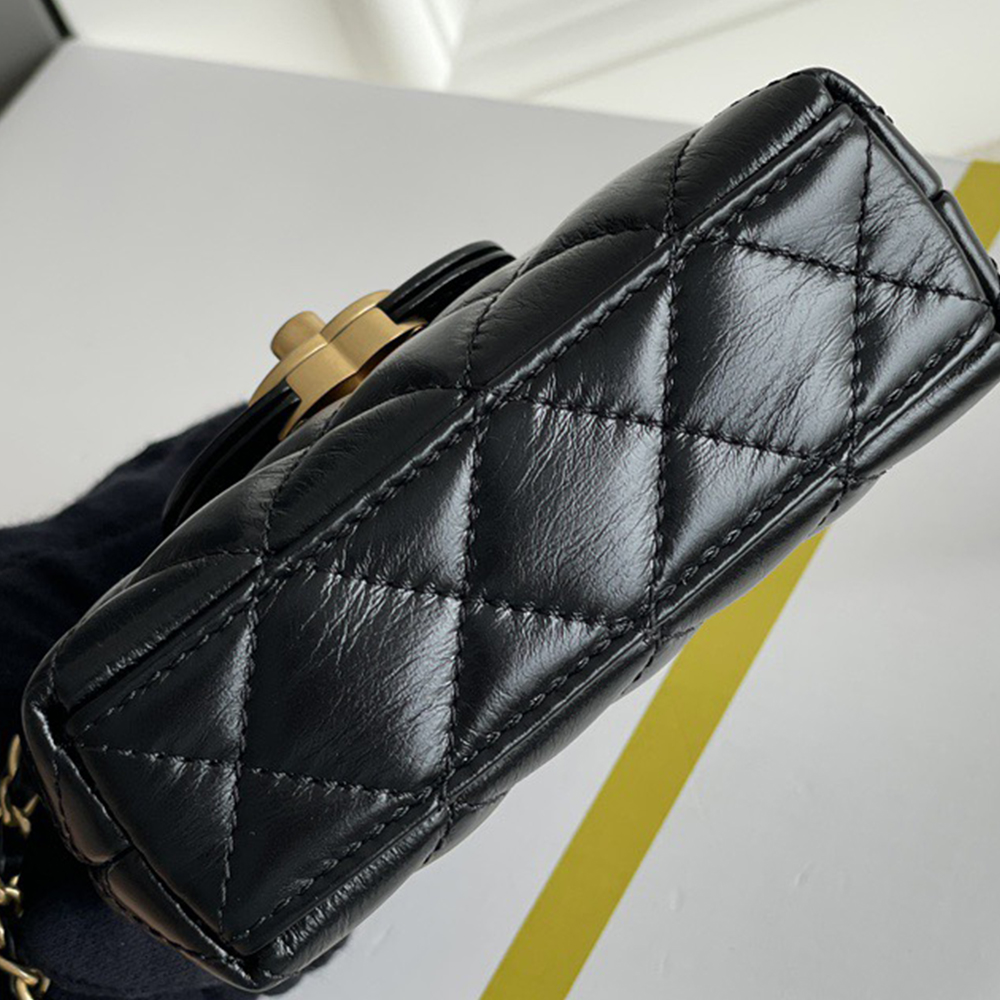 Ch**el 23 kelly (high-end level)