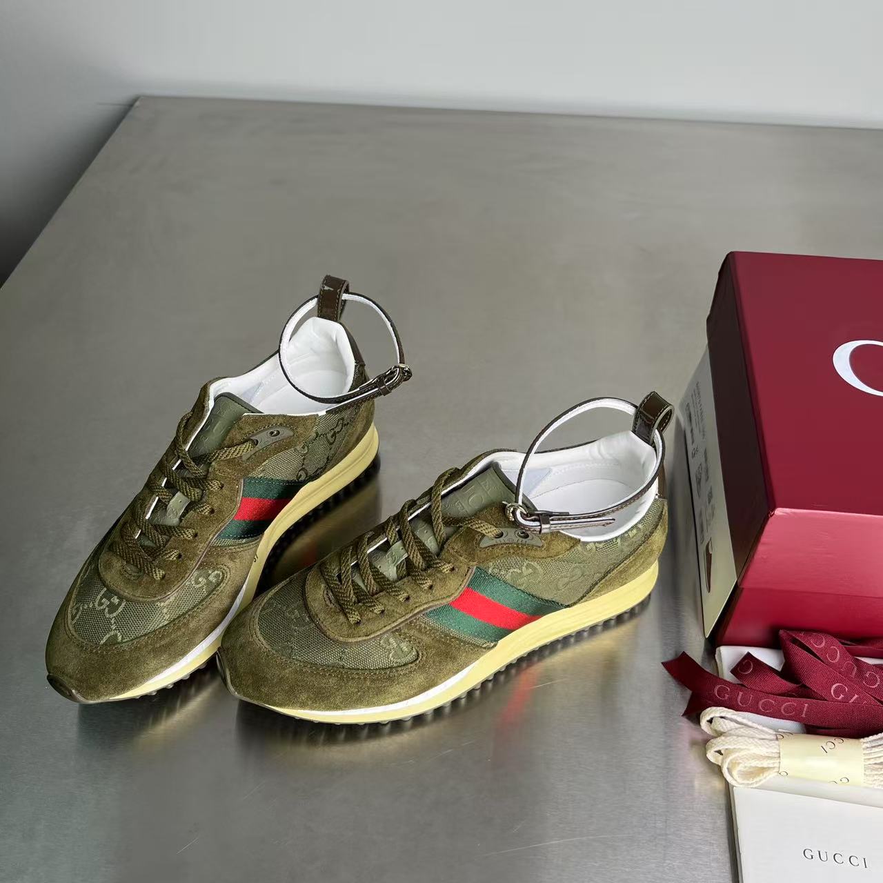 Gvc*1 Re-Motion sandals