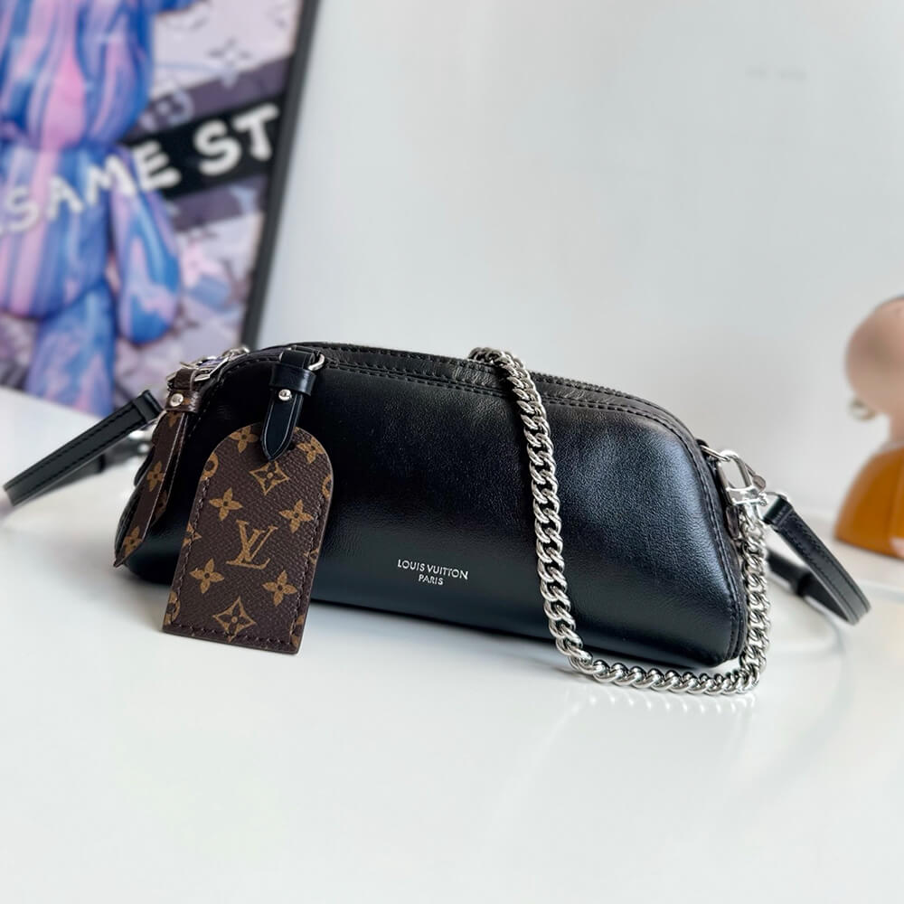LV Pochette Vibe