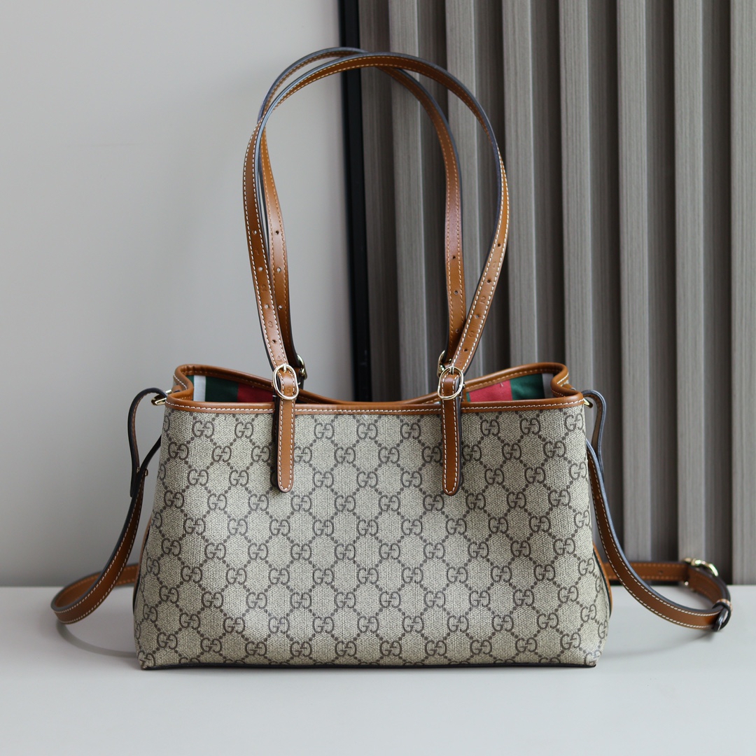 GG Emblem medium tote bag