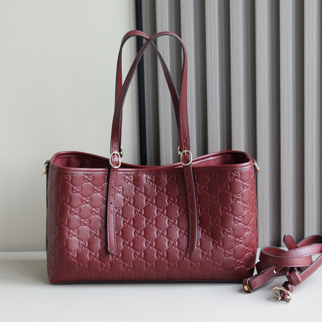 GG Emblem medium tote bag