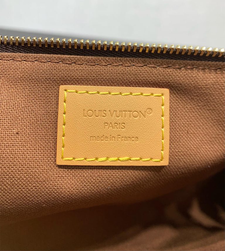 LV Pochette Eva