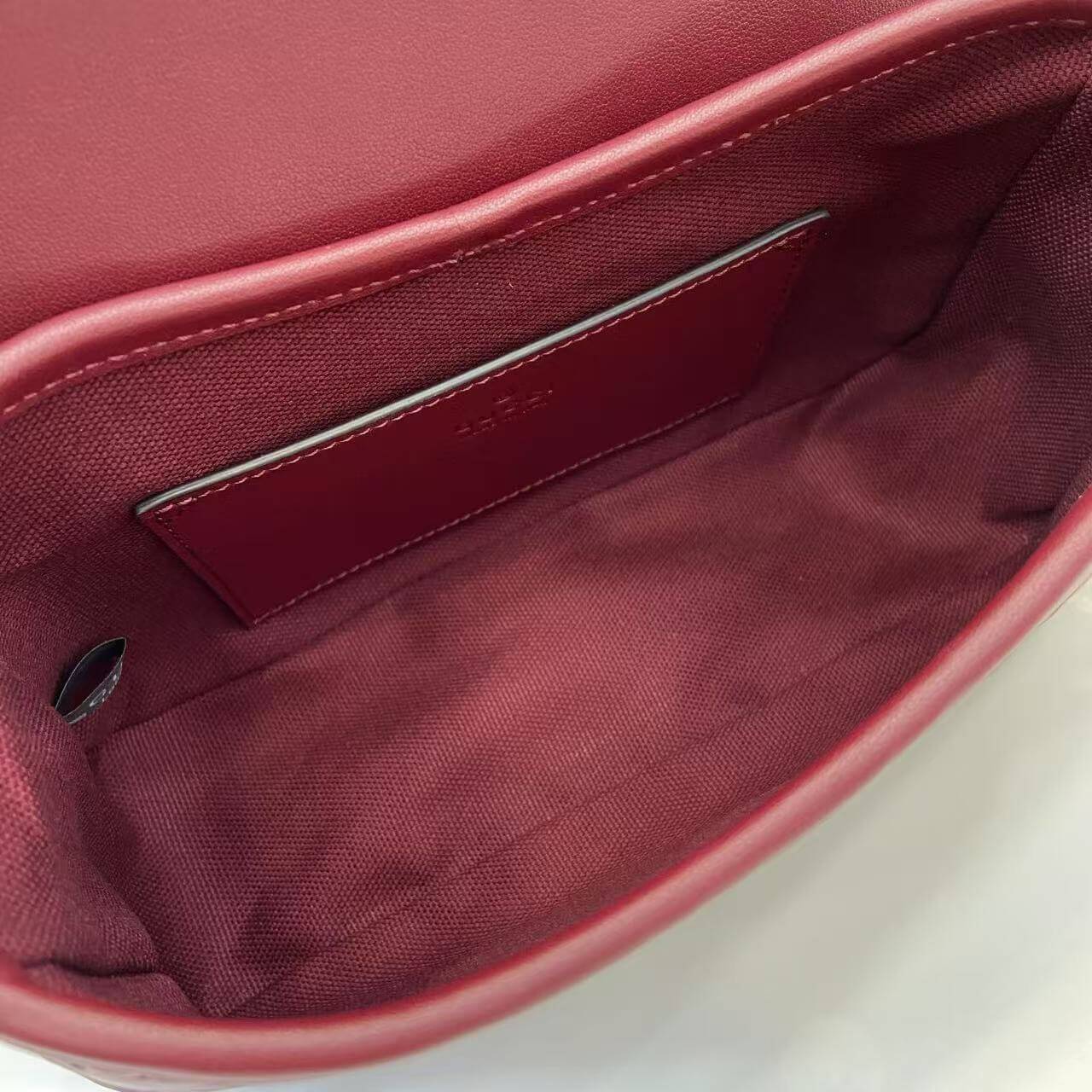GG Emblem small shoulder bag