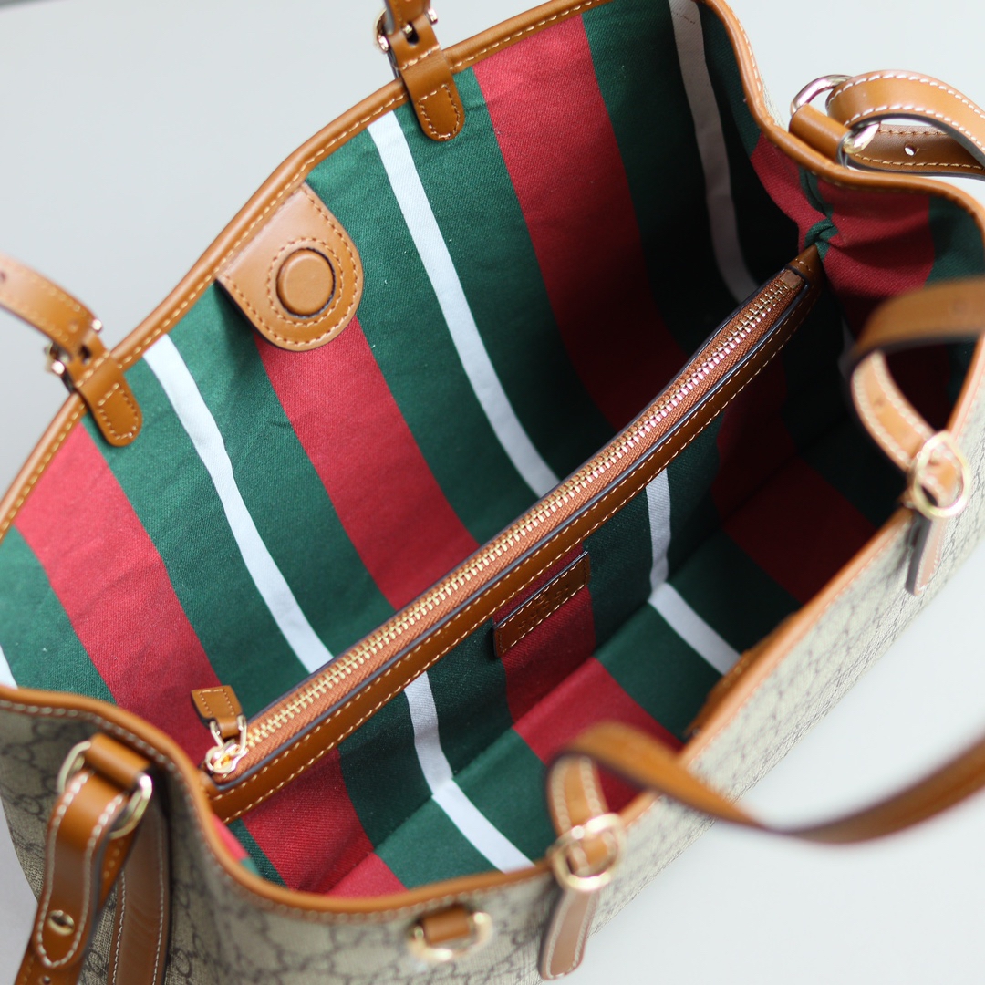 GG Emblem medium tote bag