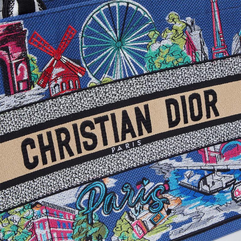 D10r Souvenir Medium D10r Book Tote