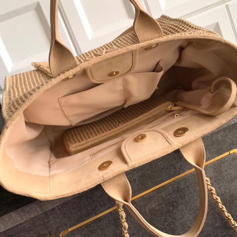 Ch**el Deauville Large Tote(HIGH-END GRADE)