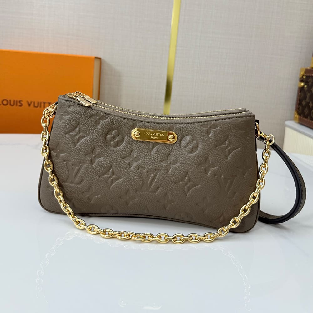 LV Pochette Liv