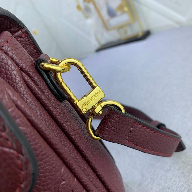 LV Pochette Metis MM